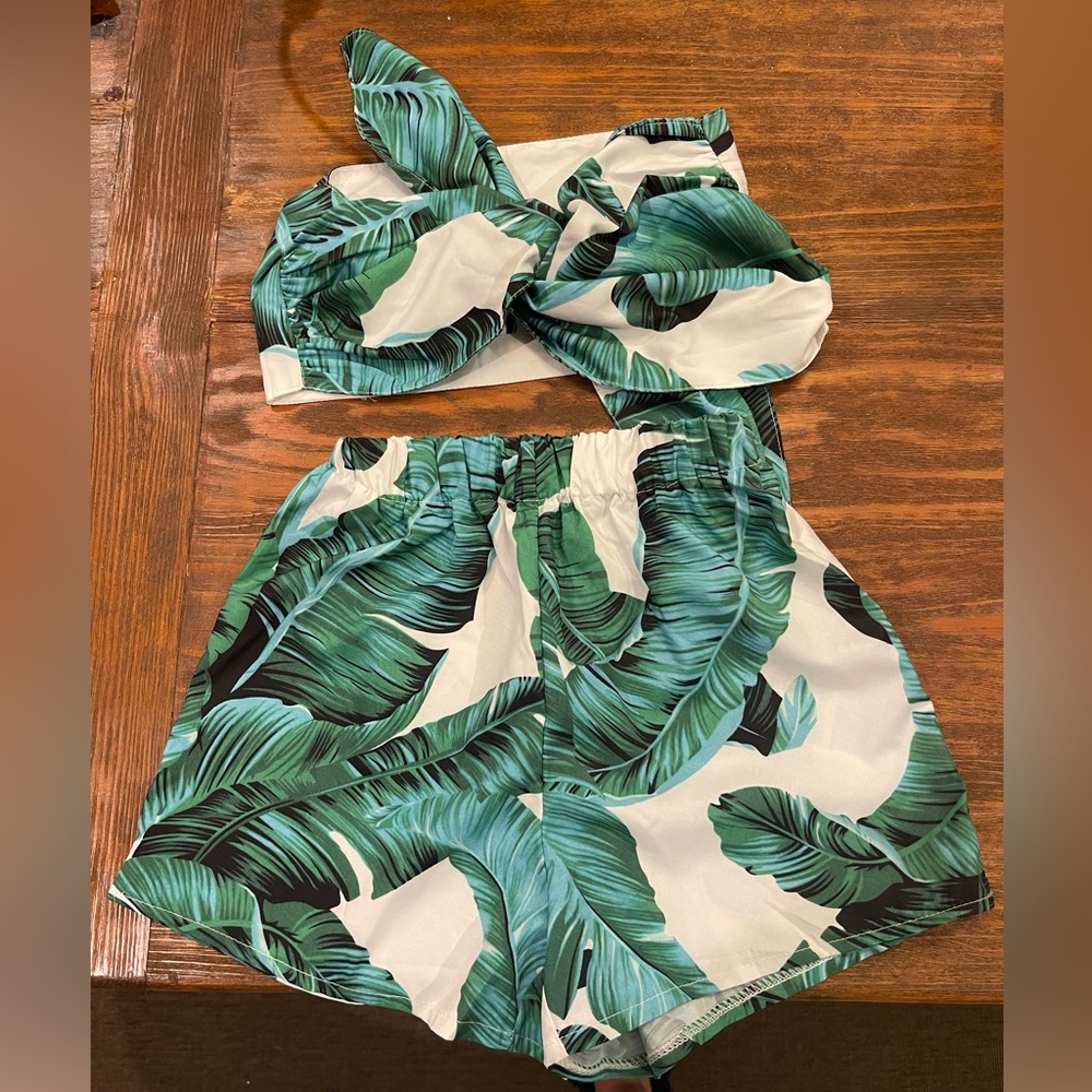 Palm Leaf Set
